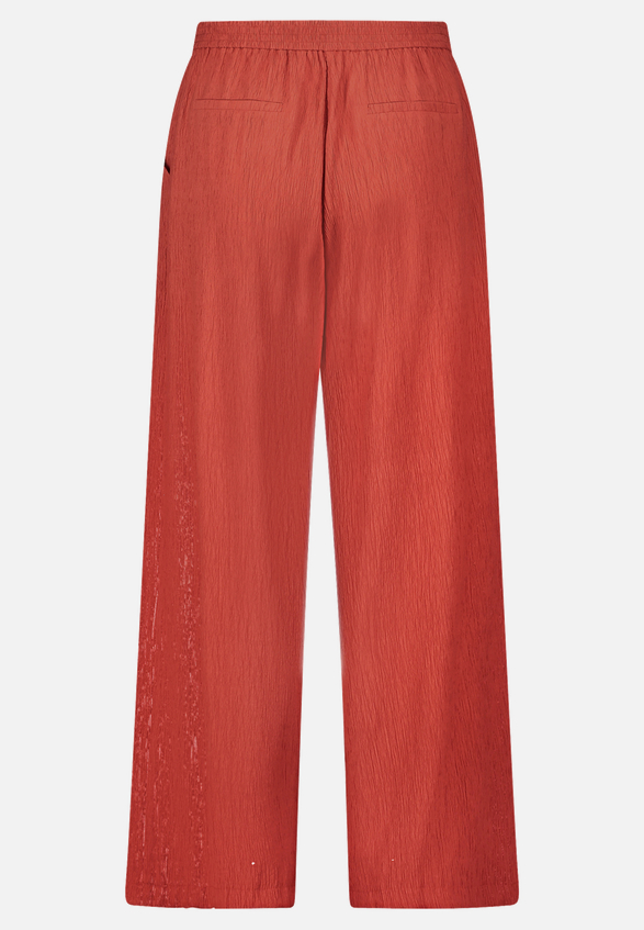 Schlupfhose mit Struktur / Rückseite