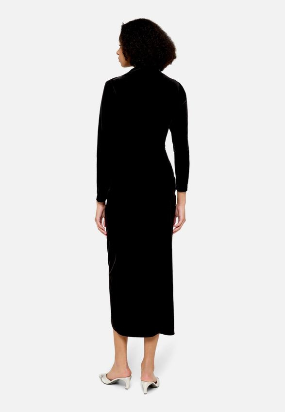 Abendkleid mit V-Ausschnitt / Modellfoto Rückseite