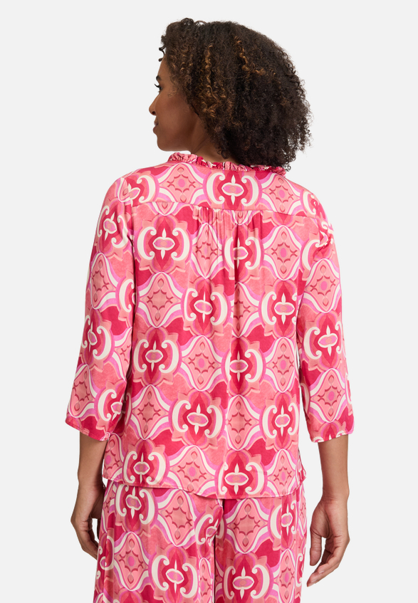 Casual-Bluse mit Rüschen / Modellfoto Rückseite
