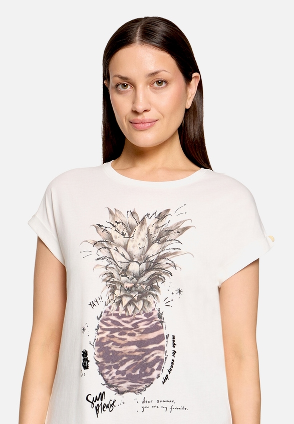 Printshirt mit Ärmelaufschlag / Detailbild