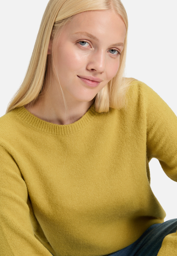 Strickpullover mit Rundhalsausschnitt / Detailbild
