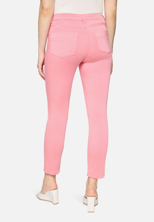 Casual-Hose  Style Sally Fashion / Modellfoto Rückseite