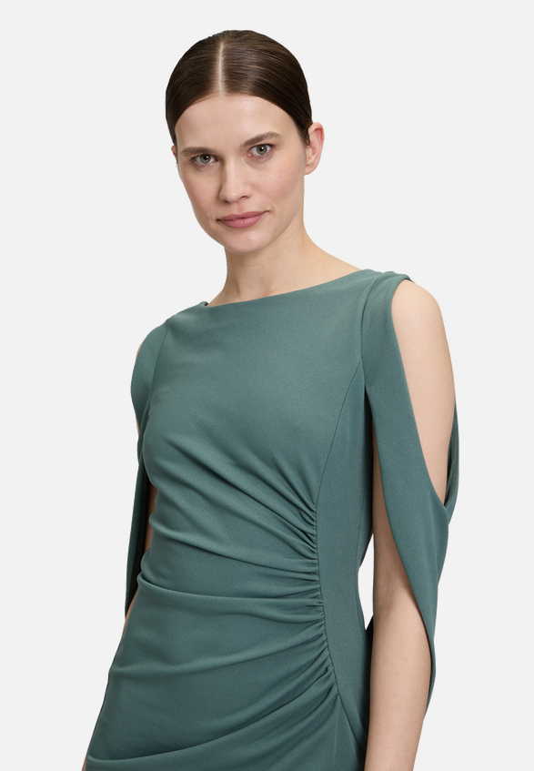 Abendkleid mit Spitze / Detailbild