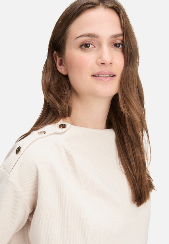 Sweatshirt mit Kragen / Detailbild