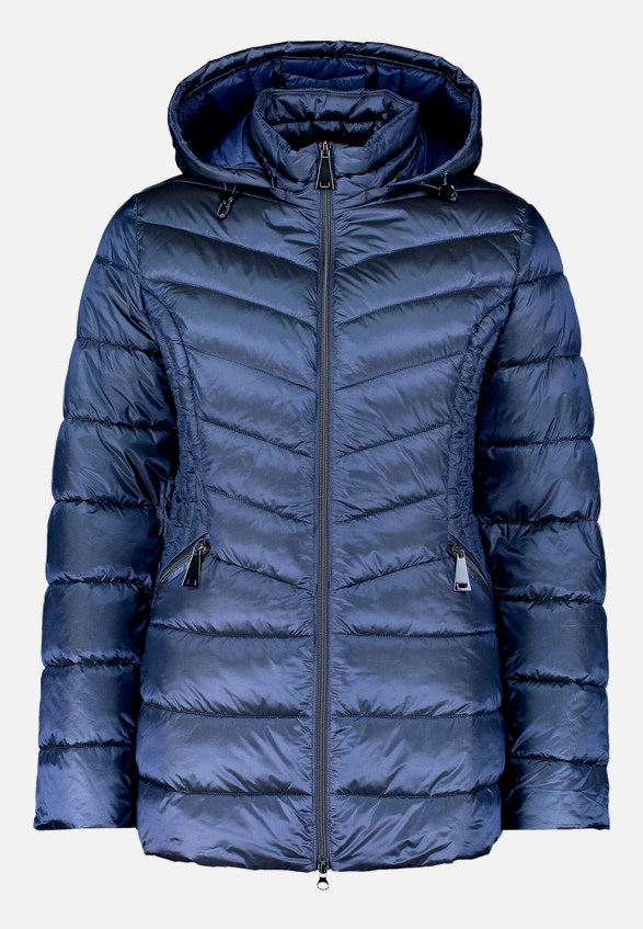 Outdoorjacke mit abnehmbarer Kapuze / Vorderseite