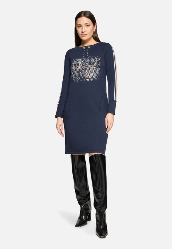 Jerseykleid mit 3/4 Arm / Modellfoto Vorderseite