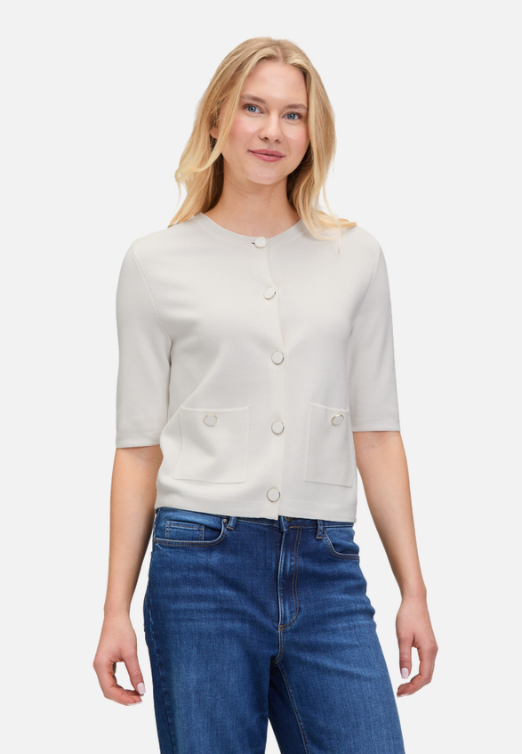 Strick-Cardigan mit Knopfleiste / Modellfoto Vorderseite
