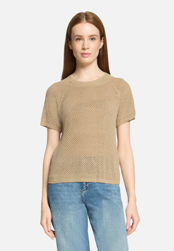 Strickpullover mit Rundhalsausschnitt / Modellfoto Vorderseite