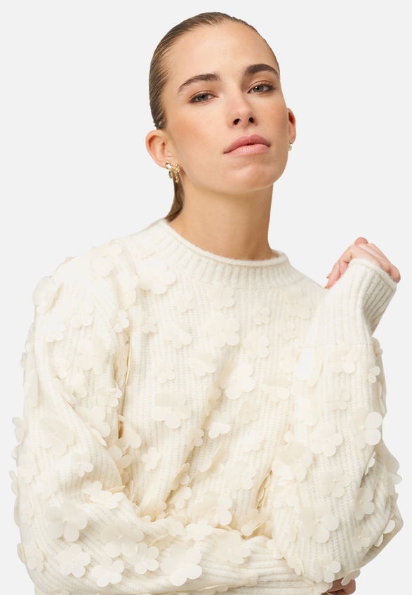 Pullover mit 3D Blüten / Detailbild