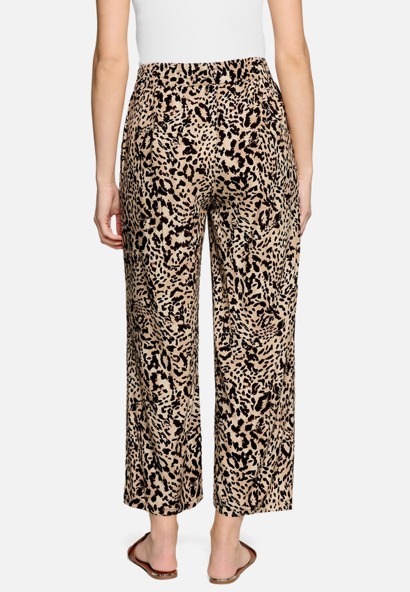 Leoprint-Hose mit Gummibund 28 Inch  / Modellfoto Rückseite