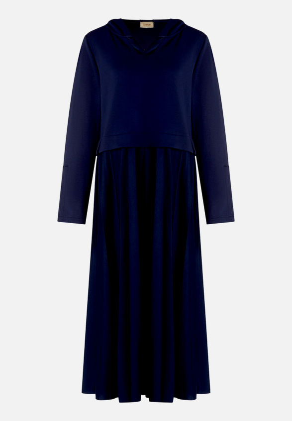 Casual-Kleid mit Kapuze / Vorderseite