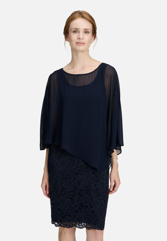 Cocktailkleid mit Spitze / Modellfoto Vorderseite