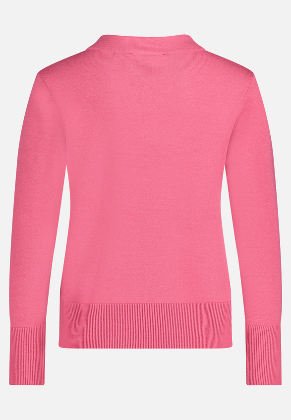 Strickpullover mit Stehkragen / Rückseite