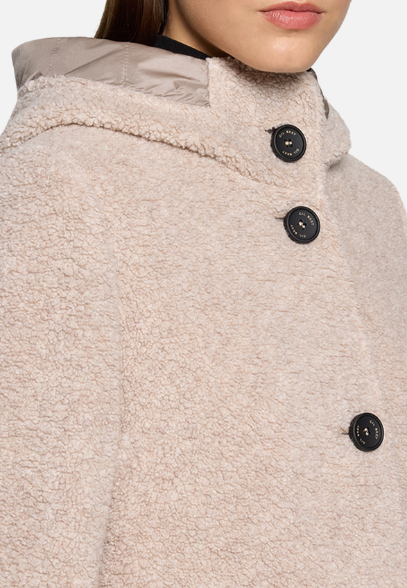 Wolljacke mit Kapuze / Detailbild