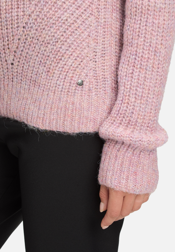 Strickpullover mit Lurexfaden / Detailbild