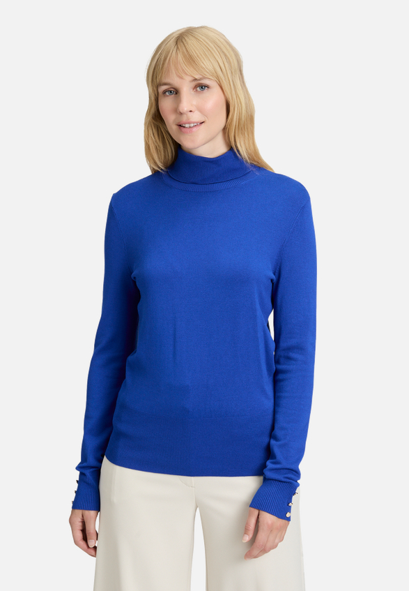 Rollkragenpullover langarm / Modellfoto Vorderseite