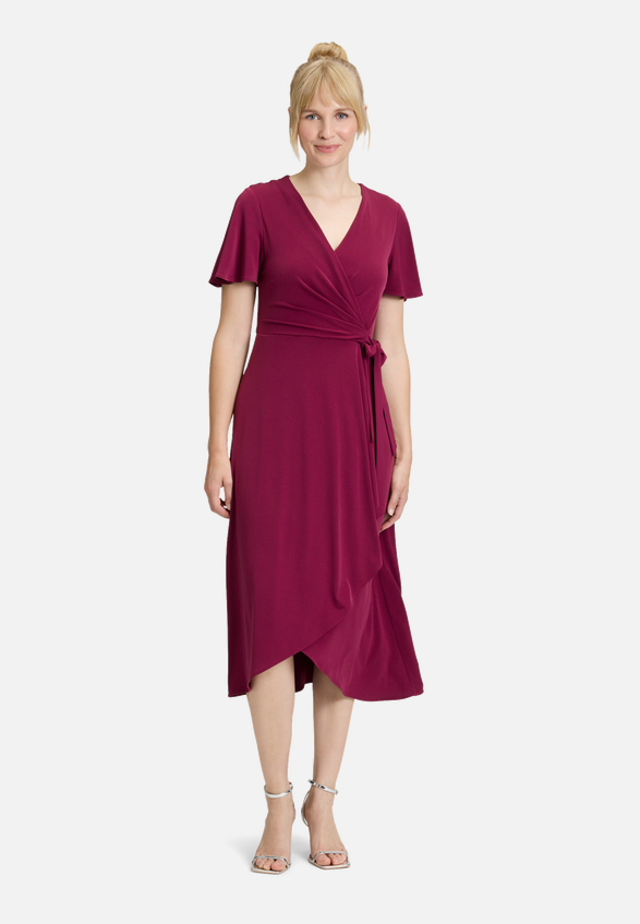 Jerseykleid kurzarm / Modellfoto Vorderseite