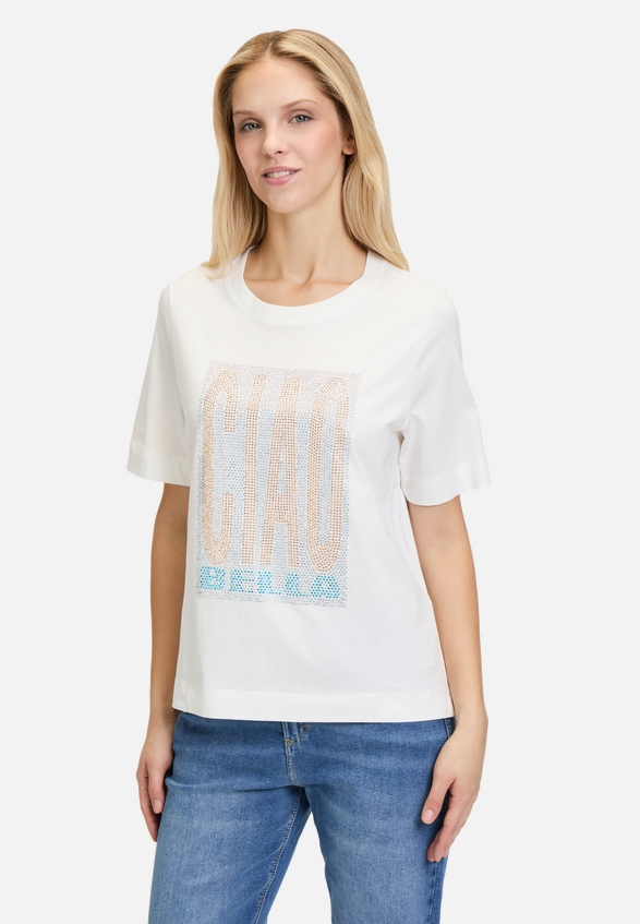 Printshirt mit Rundhalsausschnitt / Modellfoto Vorderseite