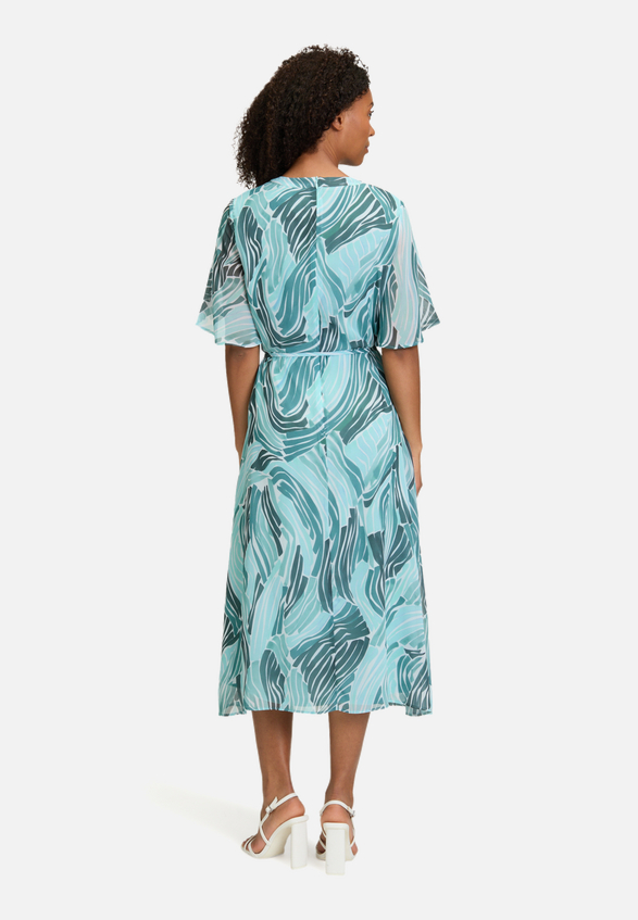 Chiffonkleid mit Flügelärmeln / Modellfoto Rückseite