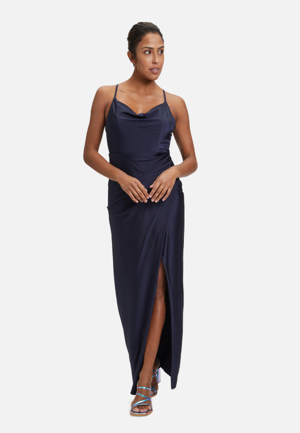Abendkleid figurbetont / Modellfoto Vorderseite