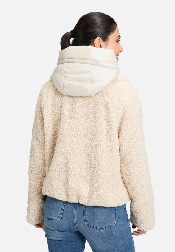Plüschjacke mit abnehmbarem Westenteil / Modellfoto Rückseite