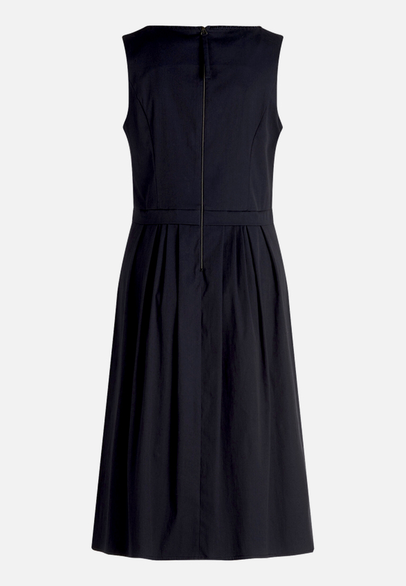 Sommerkleid tailliert / Rückseite