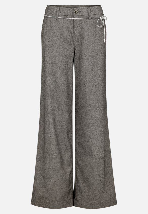 Casual-Hose mit Bindegürtel / Vorderseite