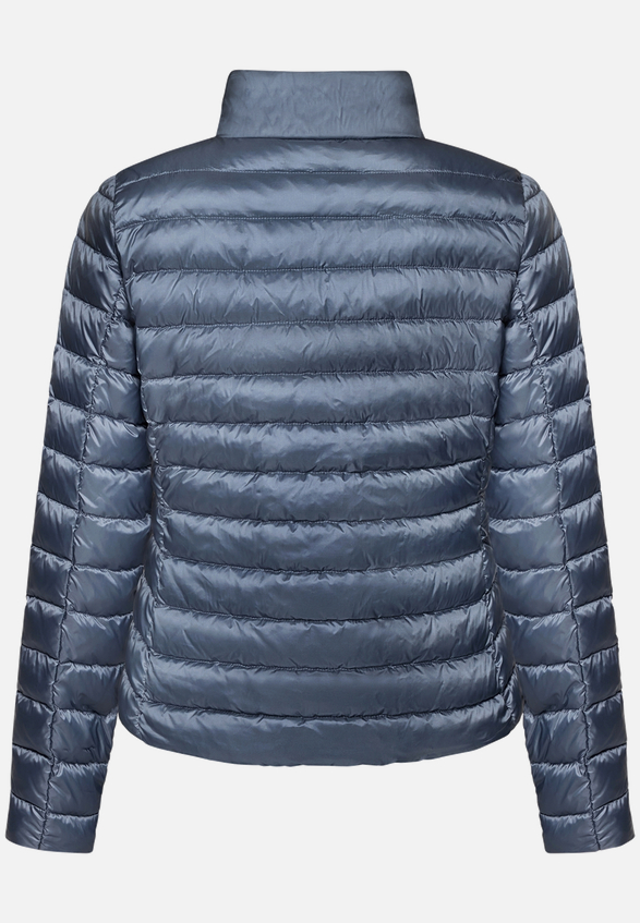 Steppjacke mit Stehkragen / Rückseite