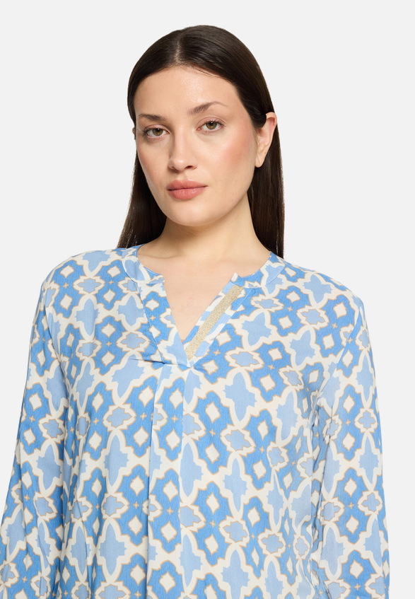 Blusenshirt mit Muster / Detailbild
