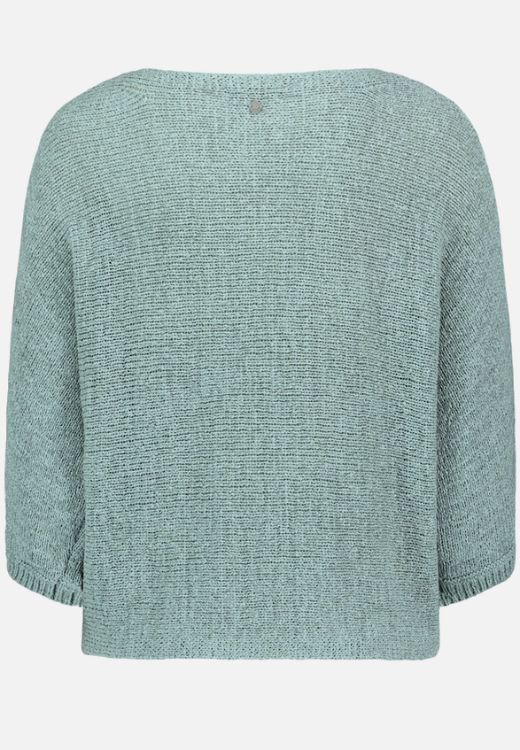 Strickpullover mit Fledermausärmeln / Rückseite