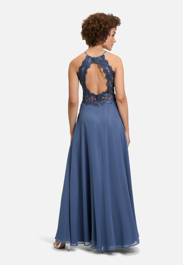 Abendkleid rückenfrei / Modellfoto Rückseite