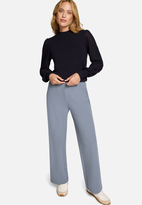 Basic-Hose in 7/8 Länge Malou / Modellfoto Vorderseite (Outfit)