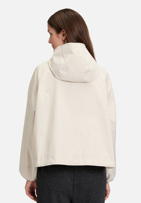 Blouson langarm / Modellfoto Rückseite