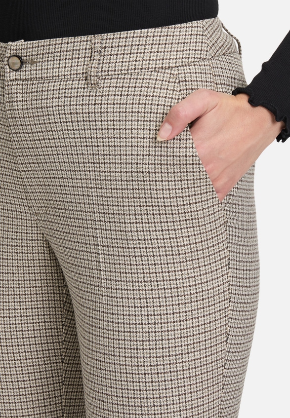 Stoffhose mit Bügelfalte / Detailbild