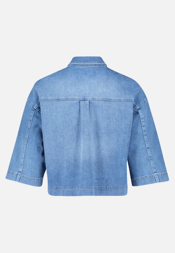 Jeansjacke mit Perlen / Rückseite
