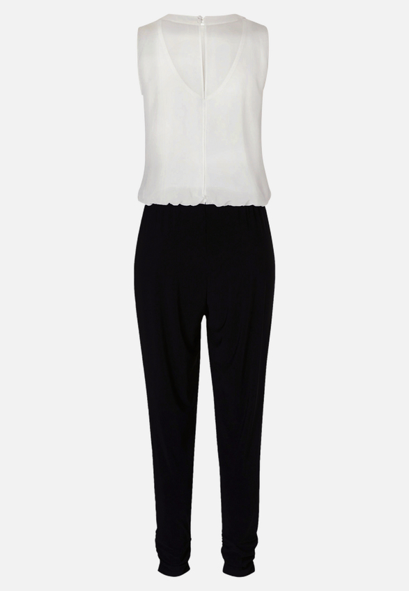 Jumpsuit mit Cut-Outs / Rückseite