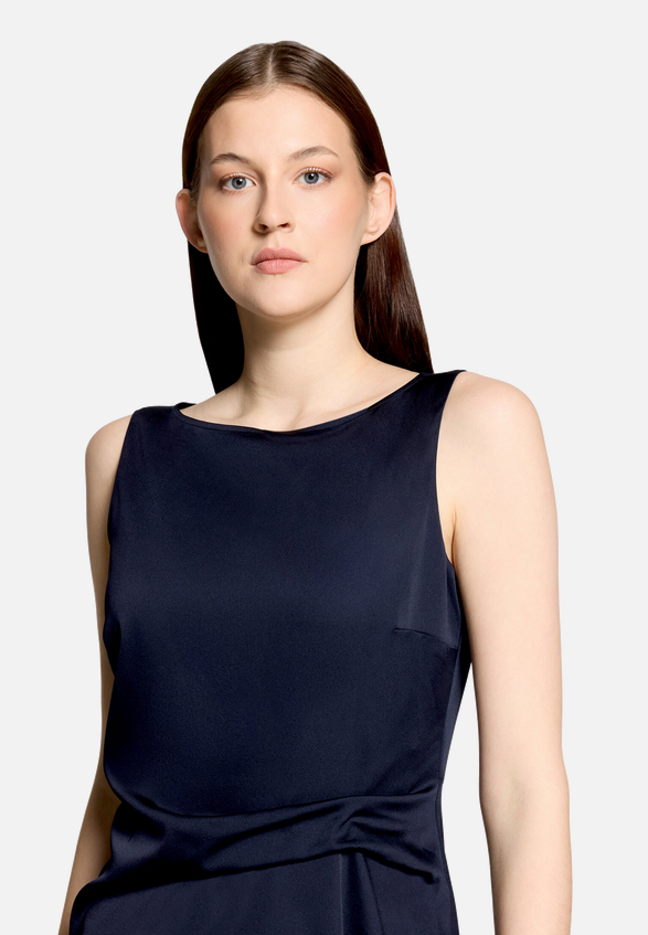 Cocktailkleid mit Raffung / Detailbild