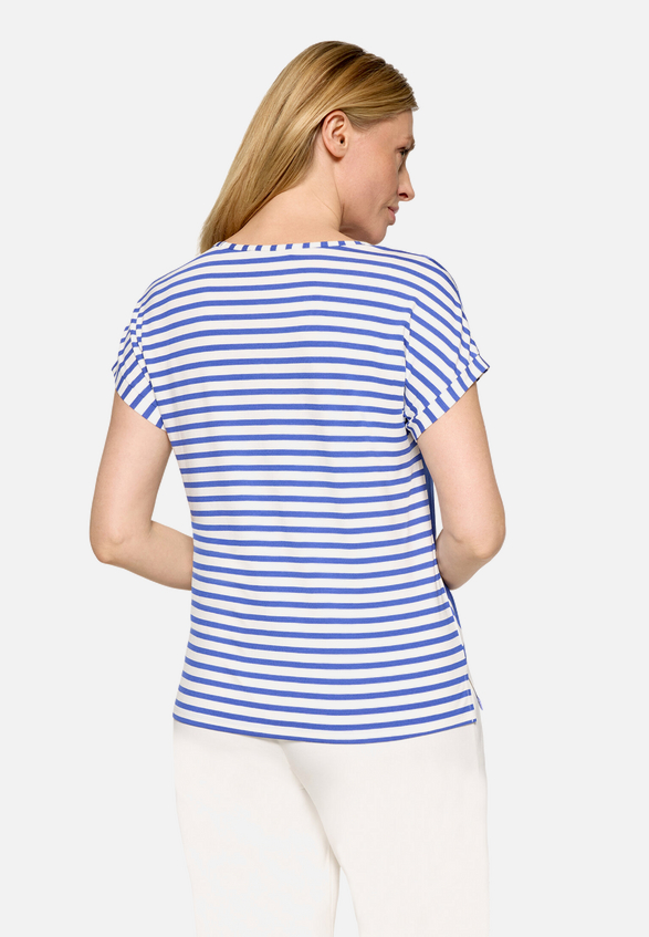 Casual-Shirt mit Ringel / Modellfoto Rückseite