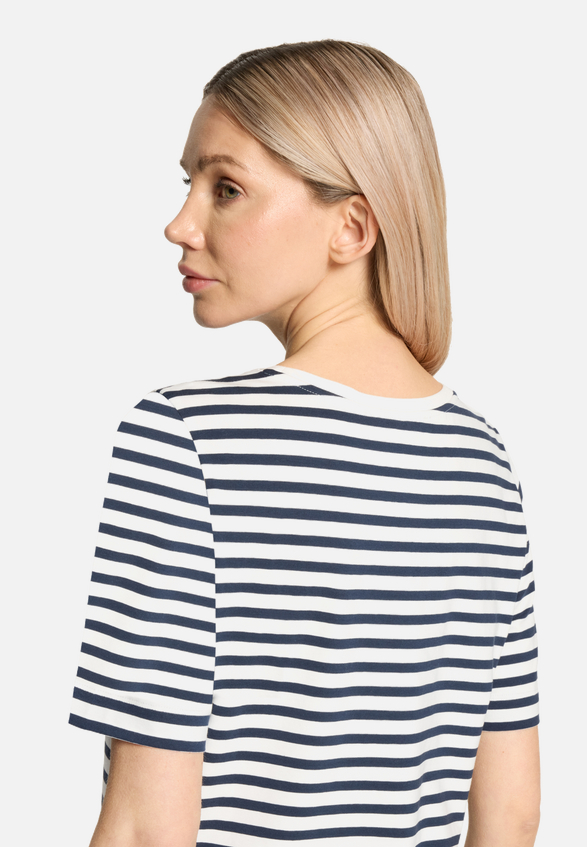 Basic Shirt mit Ringel / Detailbild