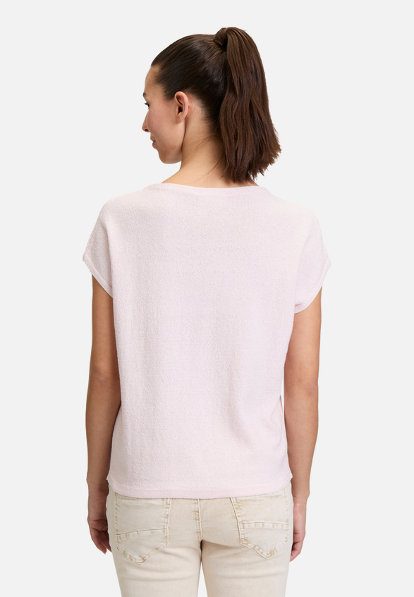 Strukturshirt kurzarm / Modellfoto Rückseite