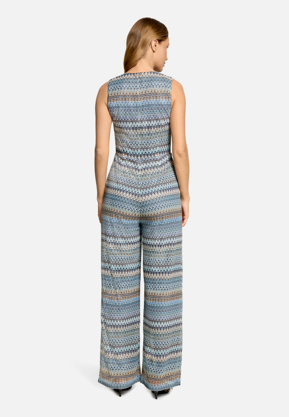 Jumpsuit mit Westenteil / Modellfoto Rückseite