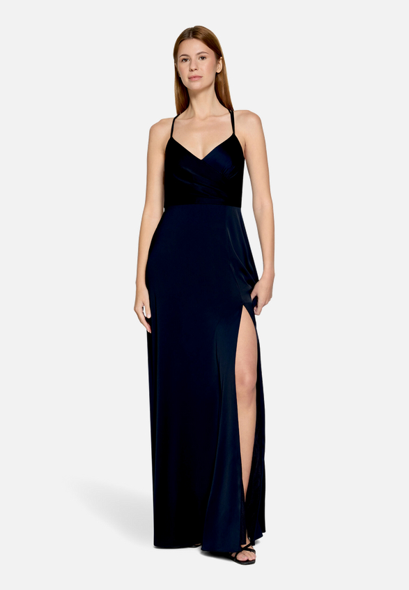 Abendkleid mit V-Ausschnitt / Modellfoto Vorderseite