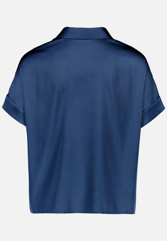 Hemdbluse  kurzarm aus Satin  / Rückseite