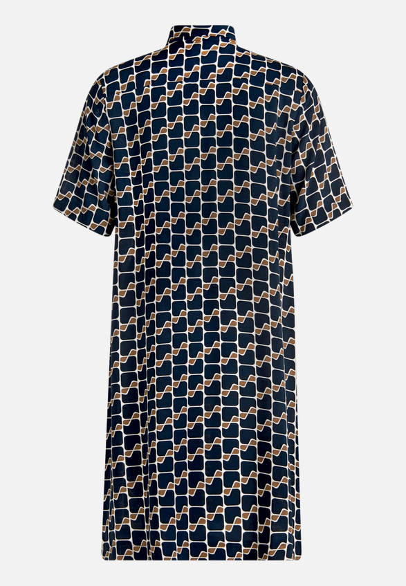 Hemdblusenkleid  mit grafischem Muster  / Rückseite