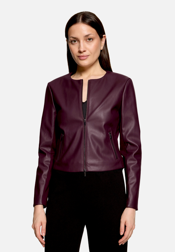 Blazer-Jacke mit Reißverschluss / Modellfoto Vorderseite