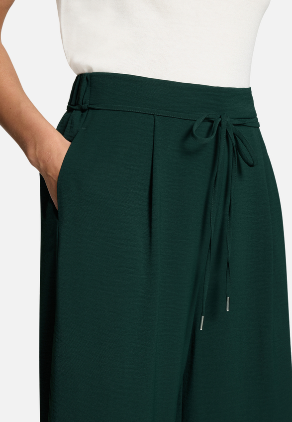 Stoffhose mit Bindegürtel 30 Inch / Detailbild