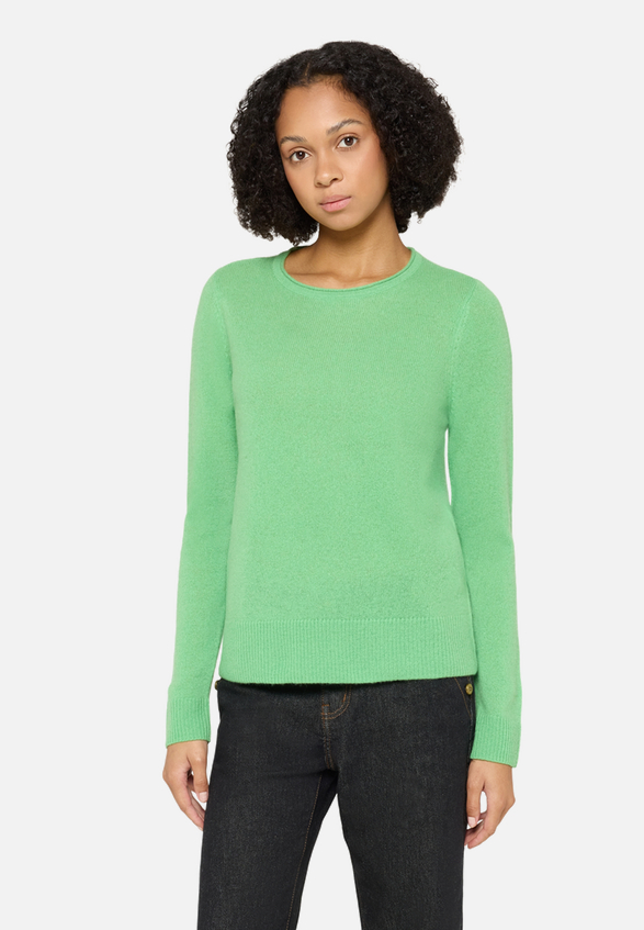 Kaschmir-Pullover mit Rundhalsausschnitt / Modellfoto Vorderseite
