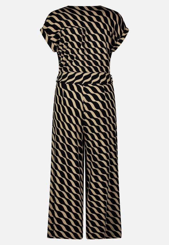 Jumpsuit mit Eingrifftaschen / Rückseite