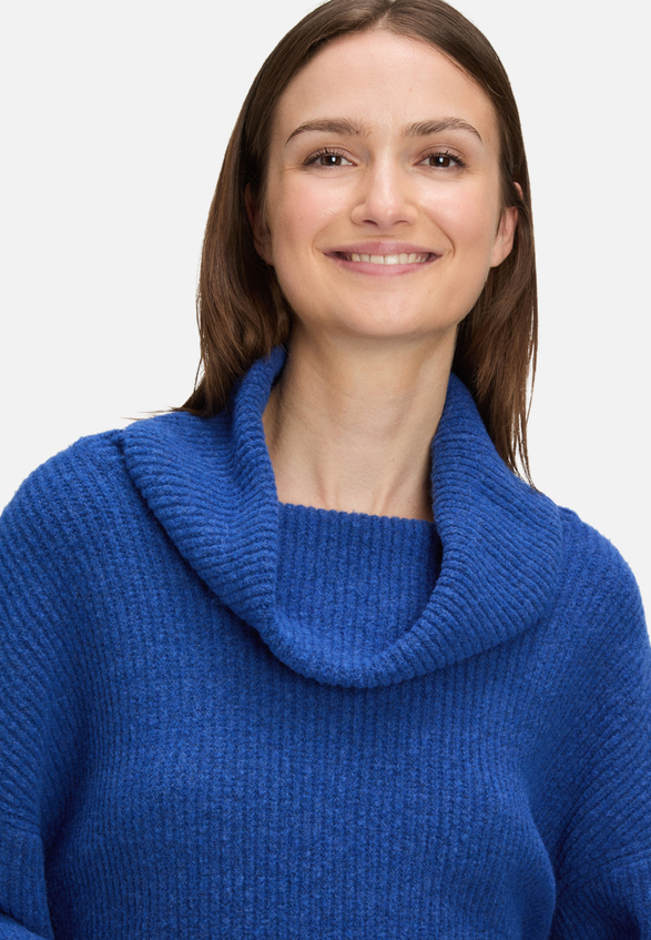 Strickpullover mit Kragen / Detailbild