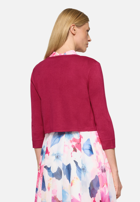 Sommer-Strickjacke mit 3/4 Arm / Modellfoto Rückseite